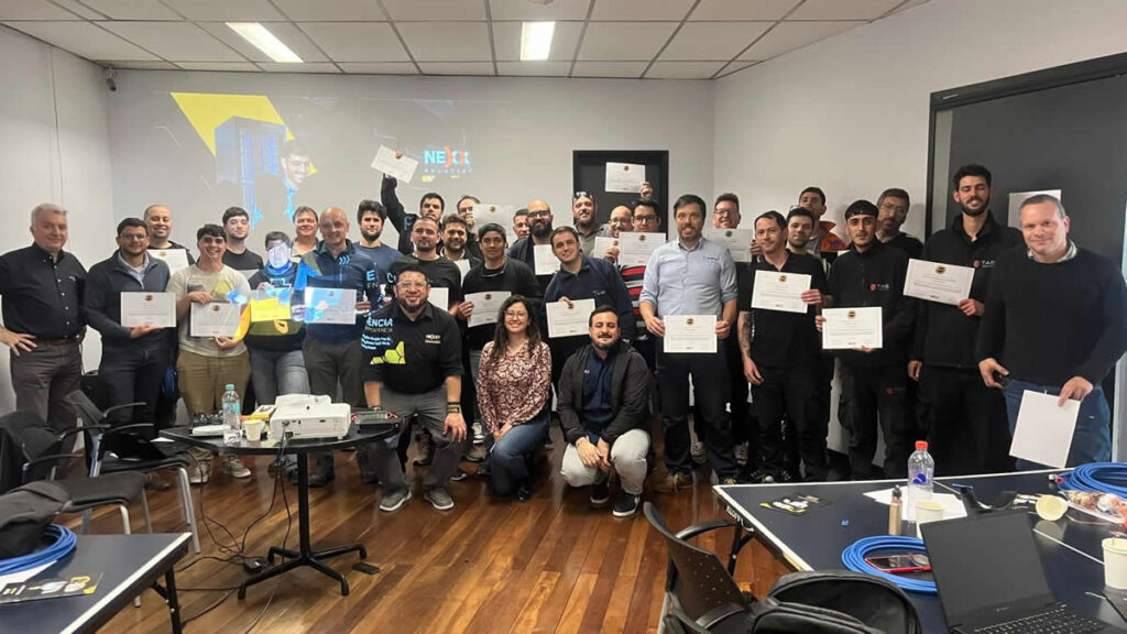 Nexxt Infraestructura refuerza la certificación en sistemas de cableado estructurado
