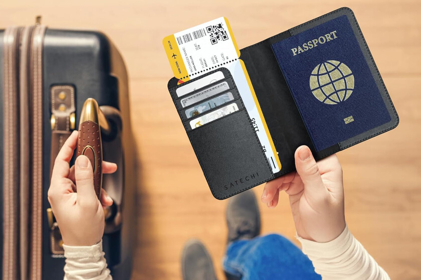 Los Cinco Localizadores de Satechi con Formatos Muy Prácticos: Estuches de Gafas, Fundas de Pasaportes y Más