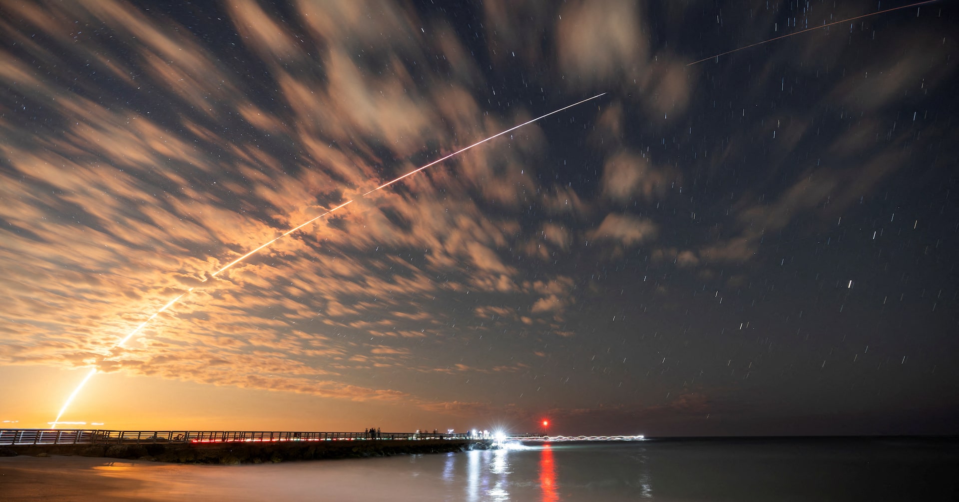 SpaceX reduce la órbita de Starlink para mejorar la seguridad en el espacio