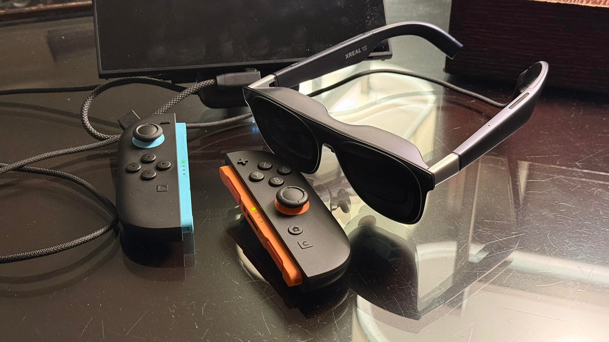 Xreal presenta Neo, un bloque de batería y mini-conector para sus gafas con Nintendo Switch