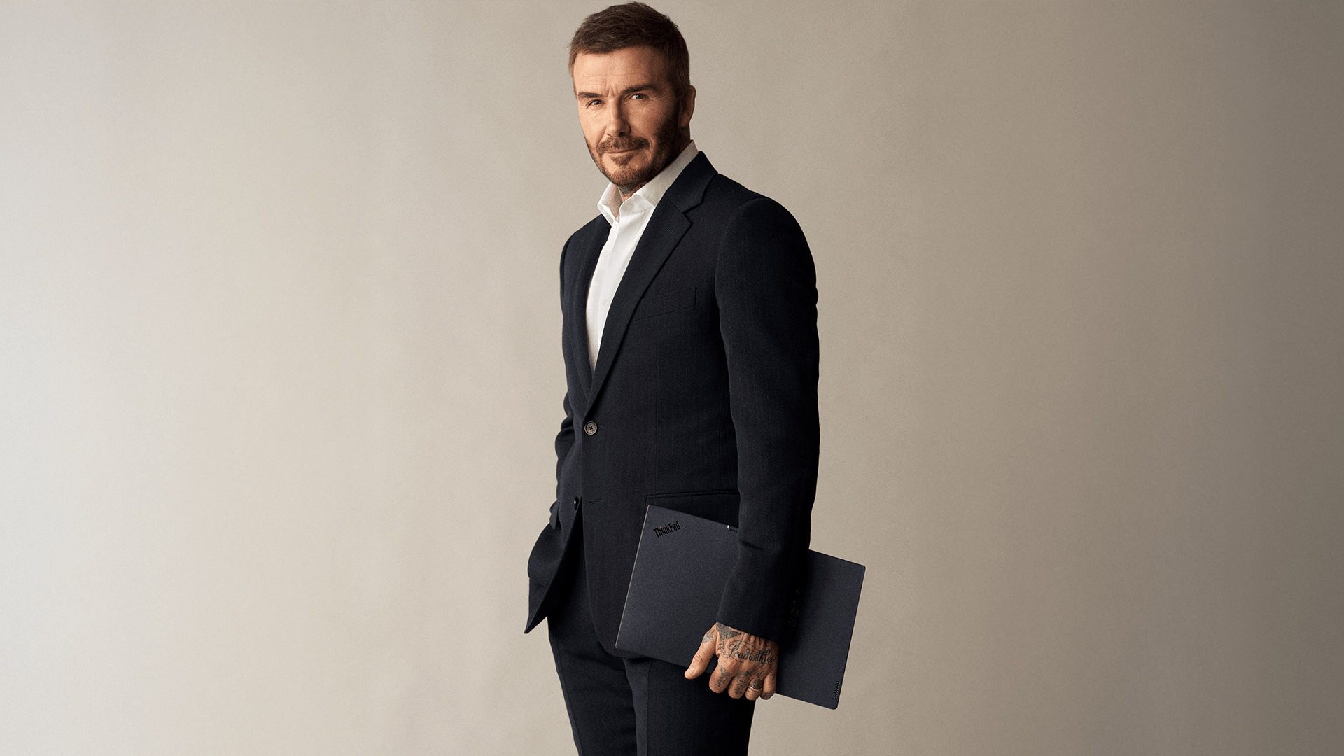 Lenovo oficializa colaboración global con David Beckham